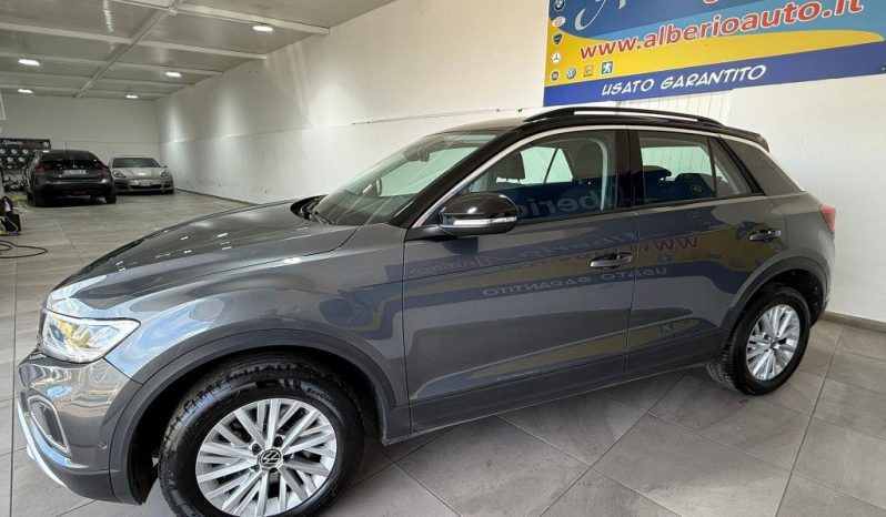 VOLKSWAGEN T-Roc pieno