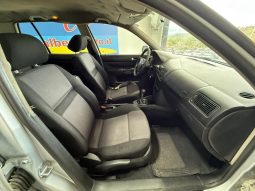 VOLKSWAGEN Golf pieno