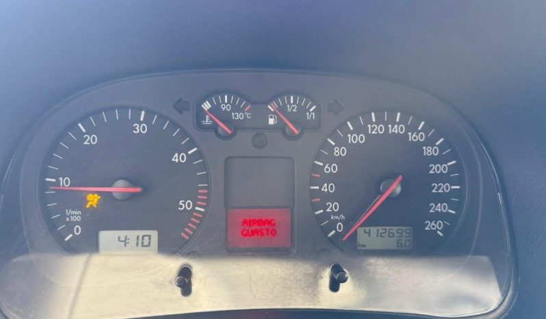 VOLKSWAGEN Golf pieno