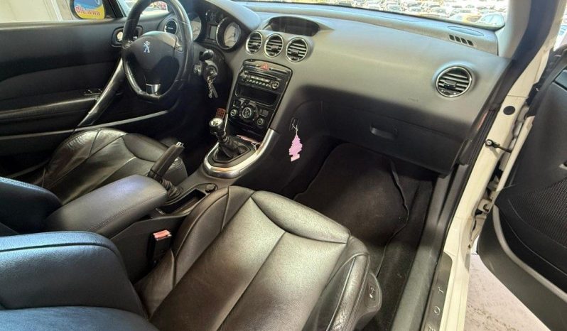 PEUGEOT 308 pieno