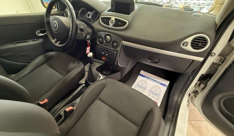 RENAULT Clio pieno
