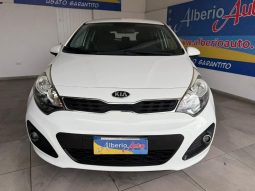 KIA Rio pieno
