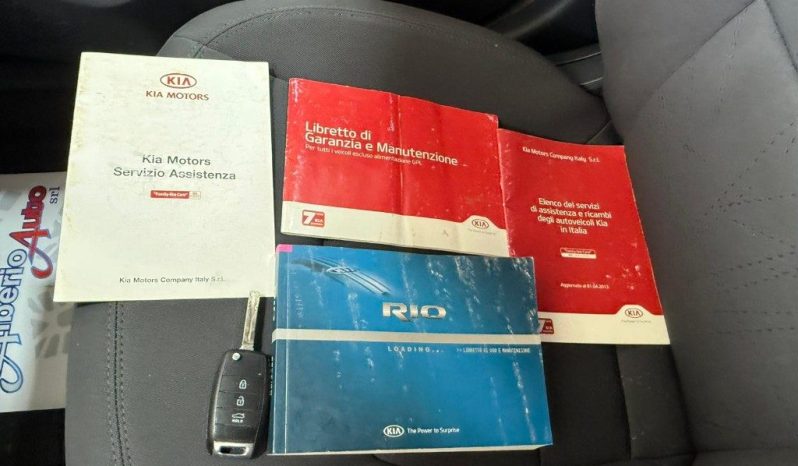 KIA Rio pieno
