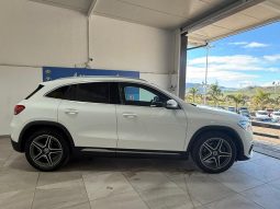 MERCEDES-BENZ GLA 180 pieno