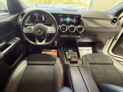 MERCEDES-BENZ GLA 180 pieno