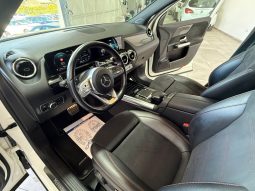 MERCEDES-BENZ GLA 180 pieno