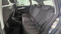 AUDI A4 pieno