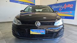 VOLKSWAGEN Golf pieno