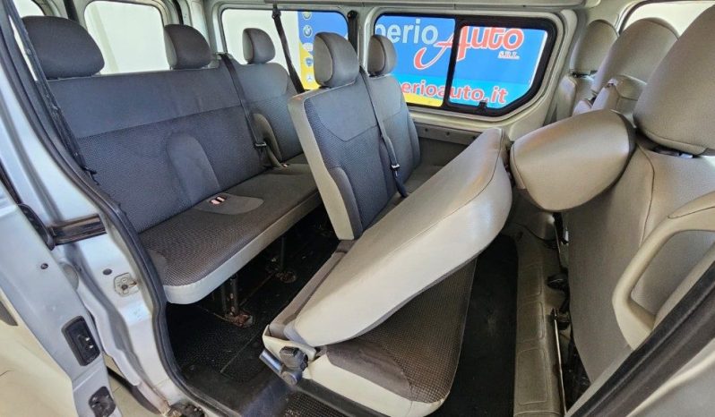 OPEL Vivaro pieno