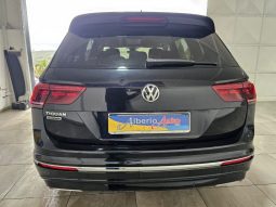 VOLKSWAGEN Tiguan pieno