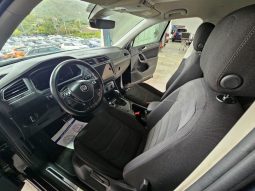 VOLKSWAGEN Tiguan pieno