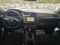 VOLKSWAGEN Tiguan pieno