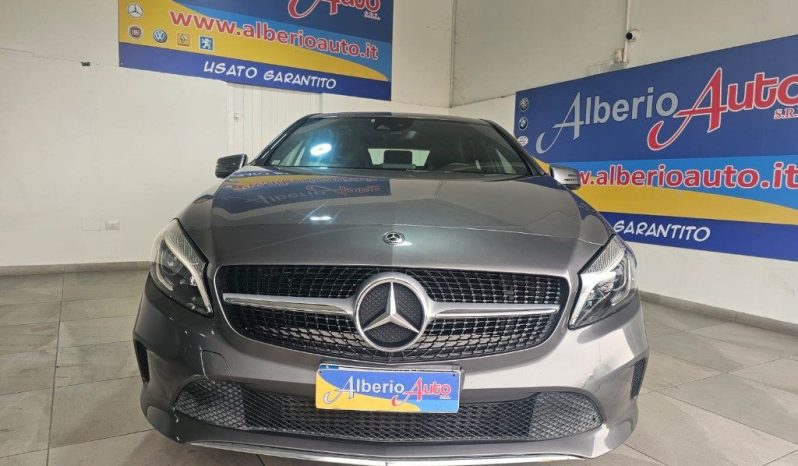 MERCEDES-BENZ A 180 pieno