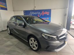 MERCEDES-BENZ A 180 pieno