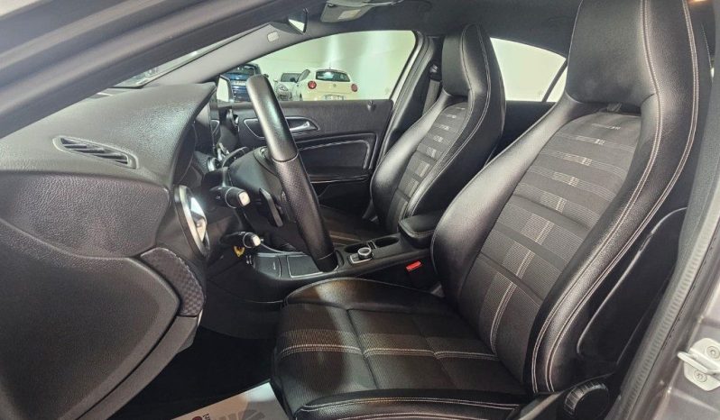 MERCEDES-BENZ A 180 pieno