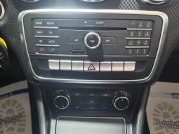 MERCEDES-BENZ A 180 pieno