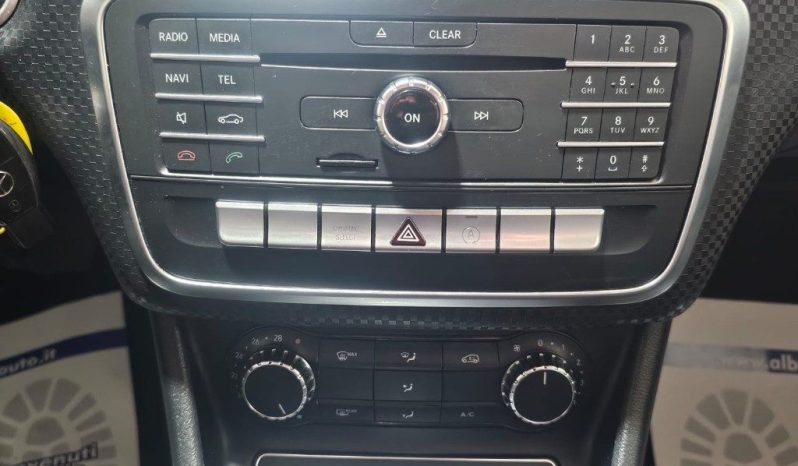 MERCEDES-BENZ A 180 pieno