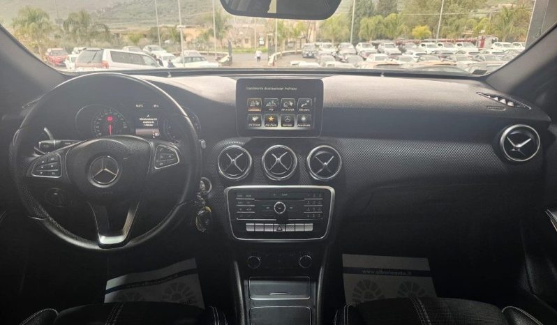 MERCEDES-BENZ A 180 pieno