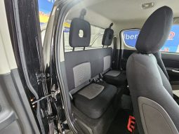 MITSUBISHI L200 pieno