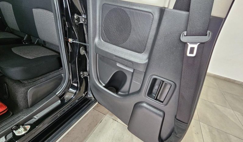 MITSUBISHI L200 pieno