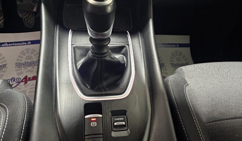 NISSAN Qashqai pieno