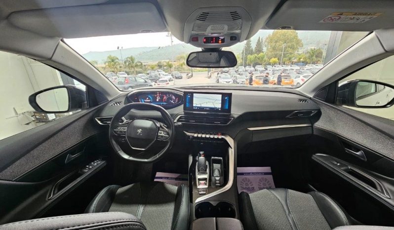 PEUGEOT 3008 pieno