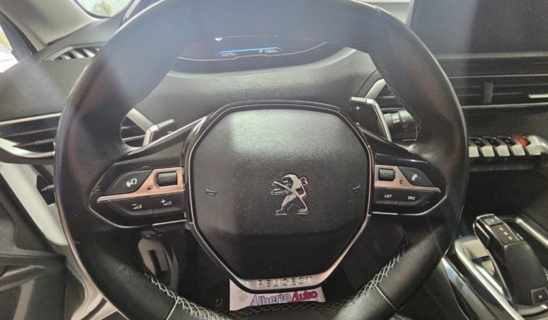 PEUGEOT 3008 pieno
