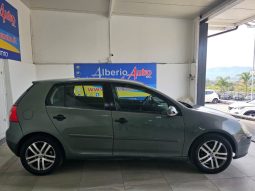 VOLKSWAGEN Golf pieno