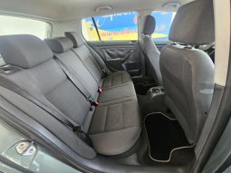 VOLKSWAGEN Golf pieno