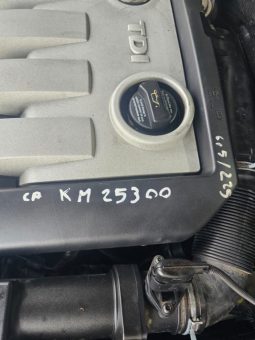 VOLKSWAGEN Golf pieno