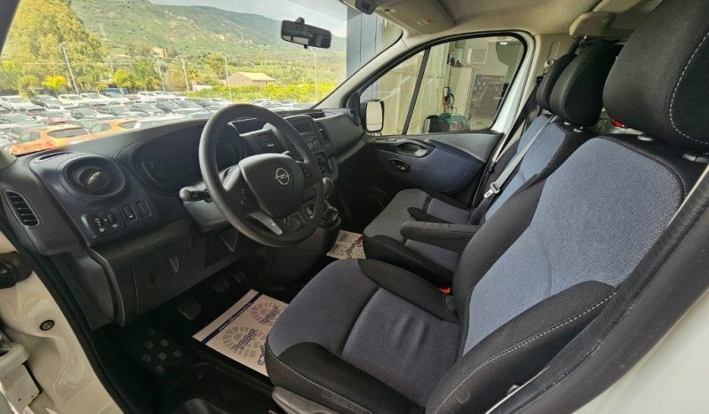 OPEL Vivaro pieno
