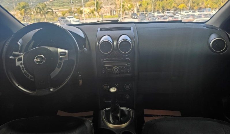 NISSAN Qashqai pieno