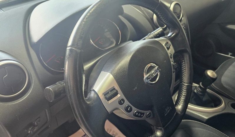 NISSAN Qashqai pieno