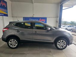 NISSAN Qashqai pieno