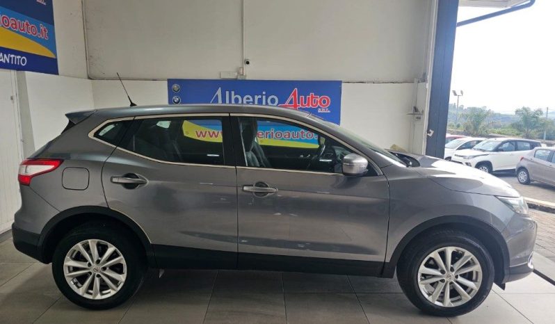 NISSAN Qashqai pieno