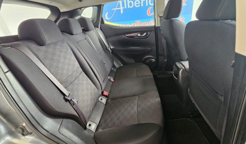 NISSAN Qashqai pieno