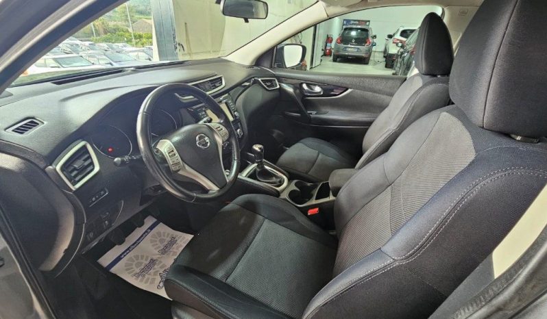 NISSAN Qashqai pieno
