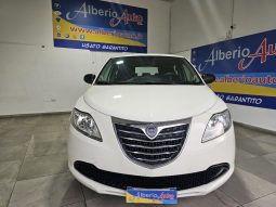 LANCIA Ypsilon pieno