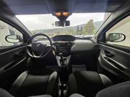 LANCIA Ypsilon pieno