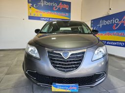 LANCIA Ypsilon pieno