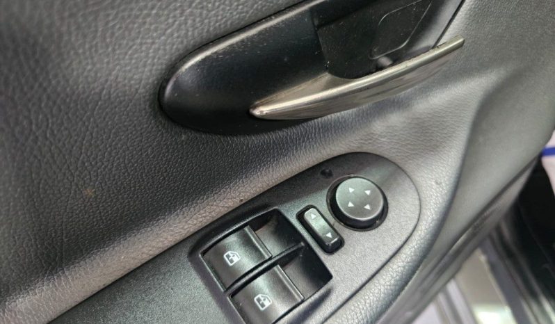 LANCIA Ypsilon pieno