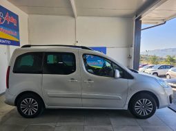 PEUGEOT Partner pieno