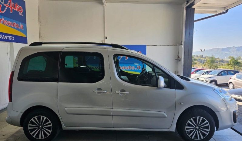 PEUGEOT Partner pieno