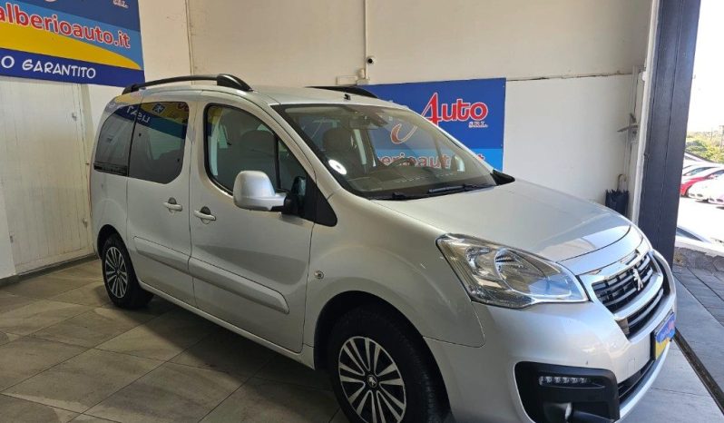 PEUGEOT Partner pieno