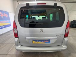 PEUGEOT Partner pieno