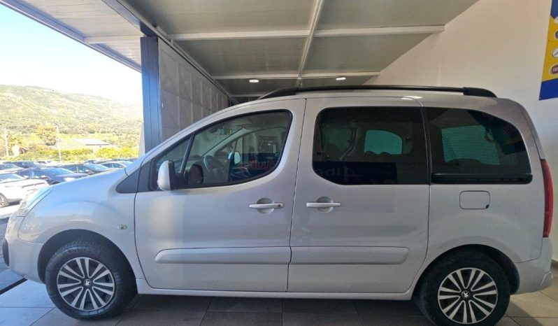 PEUGEOT Partner pieno