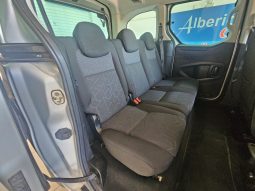 PEUGEOT Partner pieno