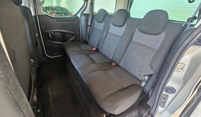 PEUGEOT Partner pieno
