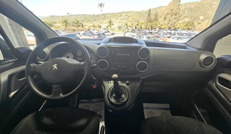 PEUGEOT Partner pieno