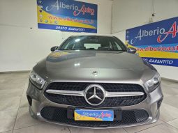 MERCEDES-BENZ A 180 pieno